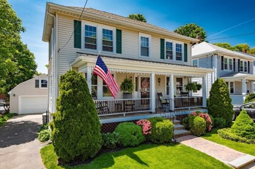 61 Florence St, Quincy, MA 02170-3928