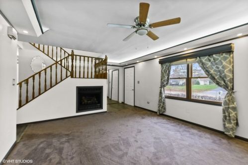 804 Peale St, Joliet, IL 60433-9742