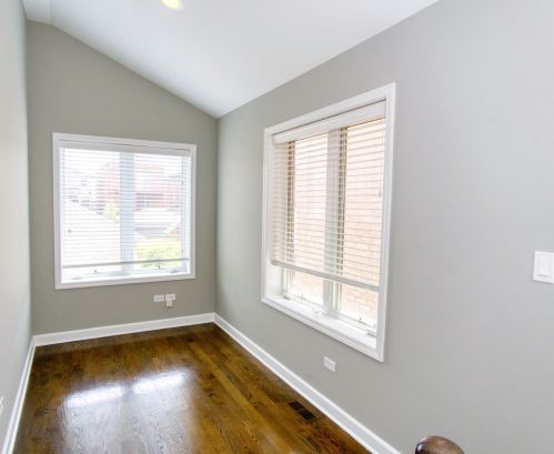 3251 Normal Ave, Chicago IL  60616-3511 exterior