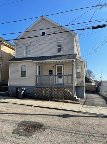 78 Fairmount Ave, Providence, RI 02908-5117