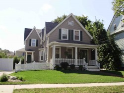 57 Eddy St, Newton, MA 02465-2132