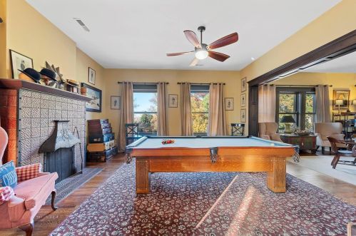 36 Portland Pl, Saint Louis MO 63108-1242 exterior