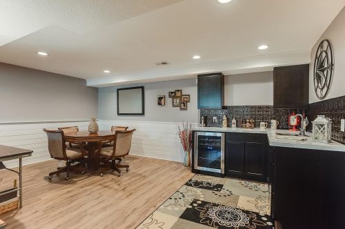 990 County Rd 92, Maple Plain MN 55359-9577 exterior