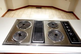 9134 Point Dr, Indianapolis IN  46268-4222 exterior