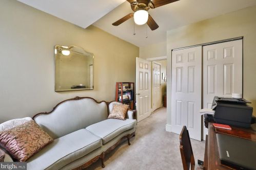 2237 Bainbridge St, Philadelphia PA 19147-2313 exterior