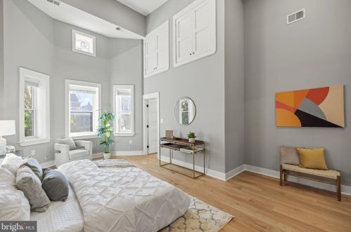 219 Morgan St, Washington DC  20001-1217 exterior