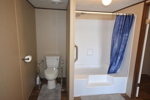 518 Woodlands Blvd, Defuniak Springs FL  32433-6846 exterior