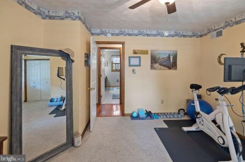 1165 Fox Run Ter, Hanover PA 17331-8742 exterior