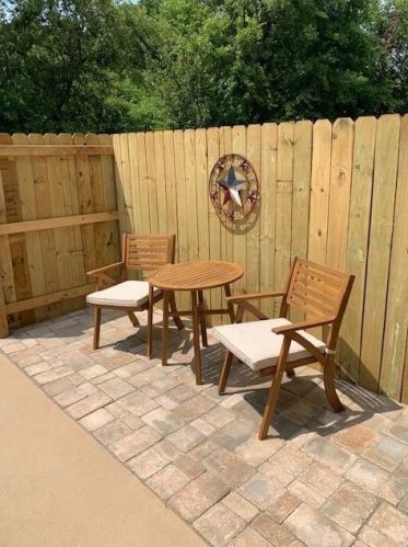 1905 Morton St, Denison TX  75020-1677 exterior