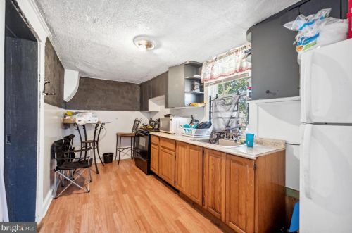 733 Wilson St, Chester PA 19013-2129 exterior