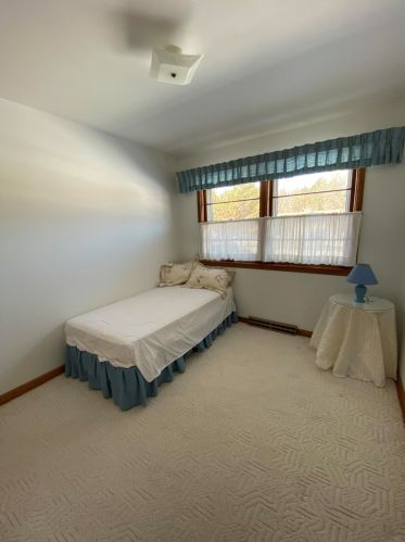 8801 Dosie Ave, Milwaukee WI 53228-3409 exterior