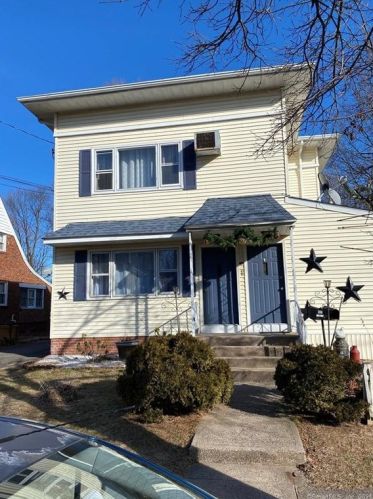 98 Greenwood St, New Britain, CT 06051-3326