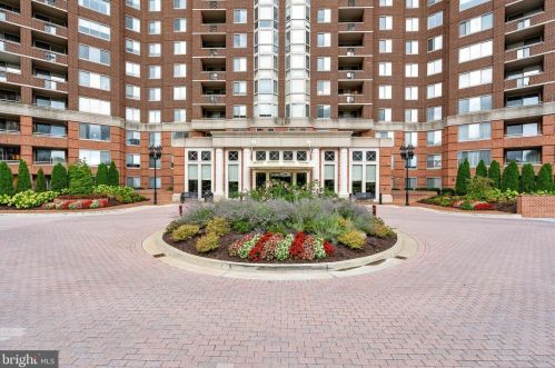 5809 Nicholson Ln, Rockville MD  20852-5740 exterior