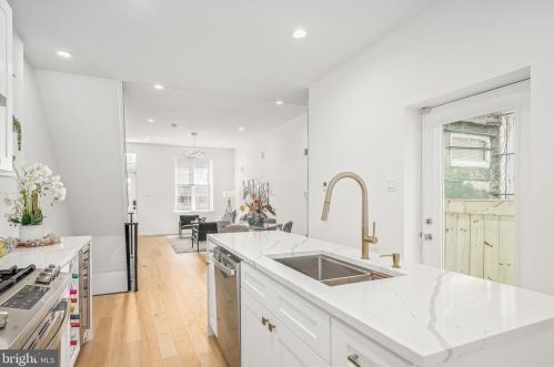 1524 29 St, Philadelphia PA 19132-3406 exterior