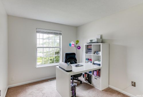 607 17 St, Mishawaka IN 46544-5644 exterior