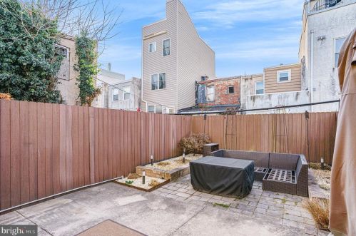 1732 Federal St, Philadelphia PA 19146-3015 exterior