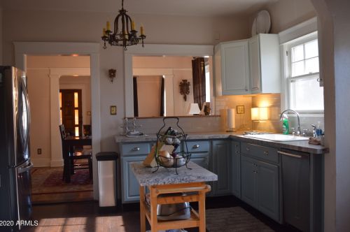 2214 12 St, Phoenix AZ 85086-8481 exterior