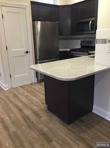 202 Terrace Ave, Hasbrouck Heights NJ  07604-1815 exterior