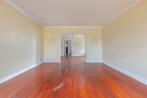 8030 Elizabeth St, Chicago IL 60643-4432 exterior