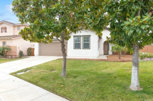 30861 Mashie Way, Temecula CA 92591-3917 exterior