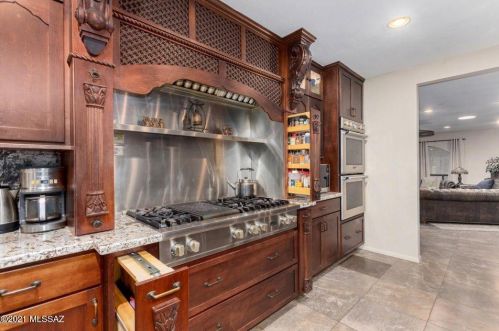 1660 King St, Tucson AZ 85749-8270 exterior