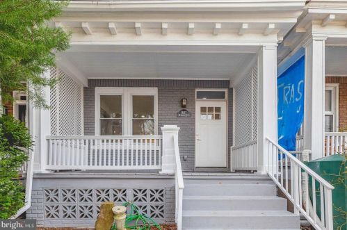 1607 D St, Washington DC  20003-2441 exterior