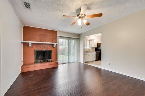 2771 Beechmont Dr, Dallas, TX 75228-4301