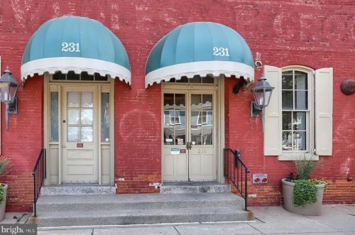 231 Shippen St, Lancaster PA  17602-5200 exterior