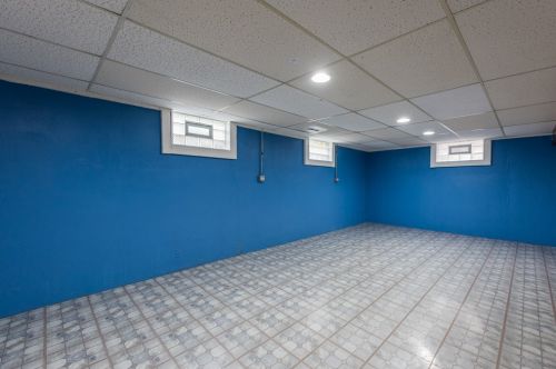 633 Fulton Ave, Waukegan IL 60085-7260 exterior