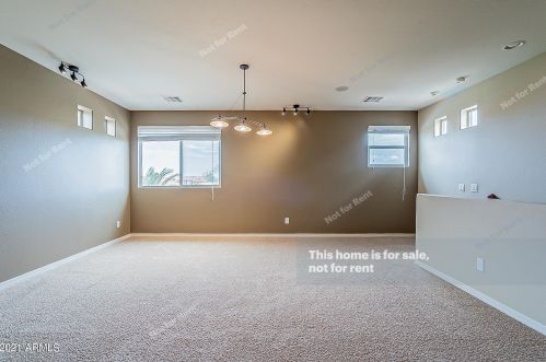 1618 Swan Pl, Chandler AZ 85286-5160 exterior