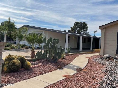 8930 Olive Ln, Chandler AZ  85248-6925 exterior