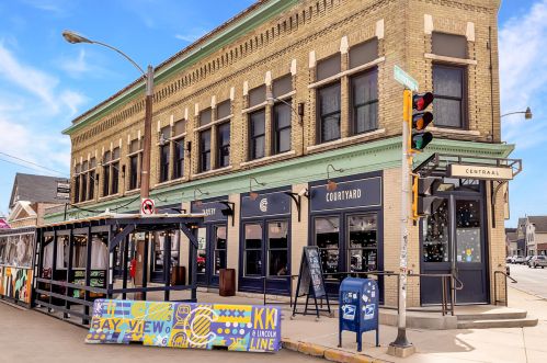 2153 Allis St, Milwaukee WI  53207-1343 exterior