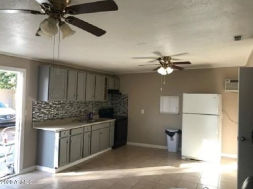 6854 36 Dr, Phoenix AZ 85053-4613 exterior