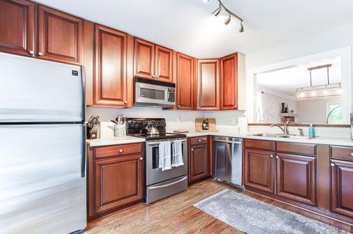 8895 Carroll Mnr Dr, Atlanta GA 30350-2013 exterior