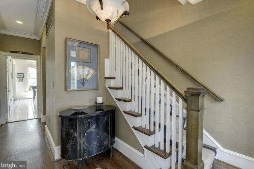 4622 Laverock Pl, Washington, DC 20007-2544