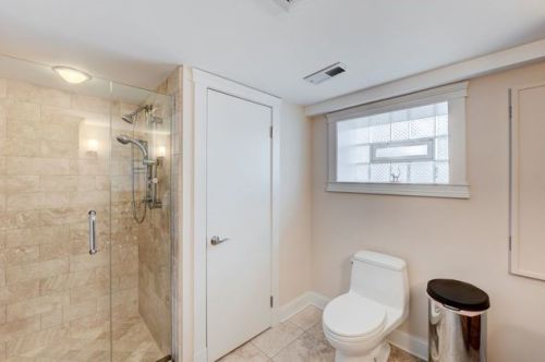 7765 Thorndale Ave, Chicago IL 60631-2351 exterior