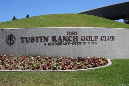 10723 Plumas Way, Tustin CA  92782-4305 exterior