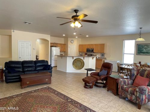 2533 Apollo Rd, Phoenix AZ  85041-5338 exterior