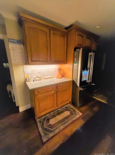 107 Fairview St, Milford CT 06460-4124 exterior