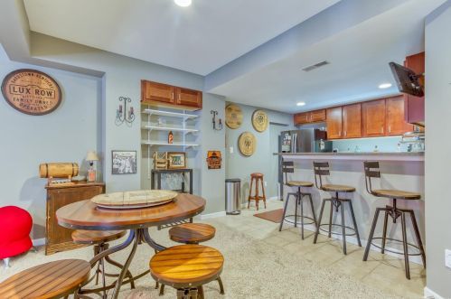 2880 Woodbridge Est Dr, Saint Louis MO 63129-5723 exterior