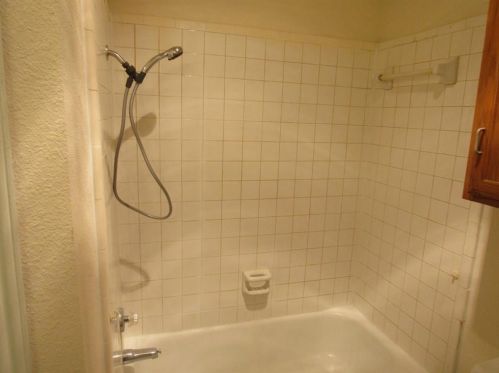 2636 Clayton Oaks Dr, Dallas TX  75227-7611 exterior