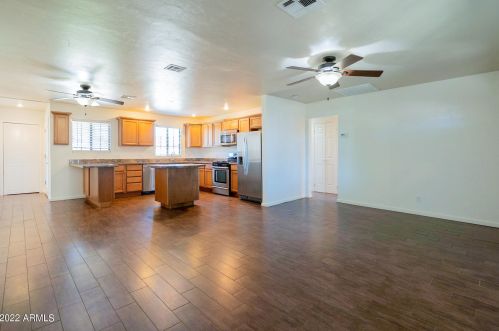 4220 16 Dr, Phoenix AZ 85015-1426 exterior