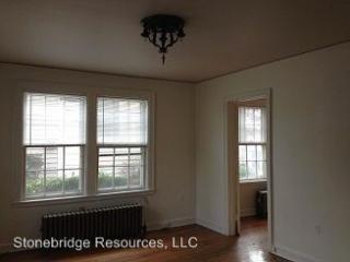 601 Simpson St, Greensboro NC  27401-1629 exterior