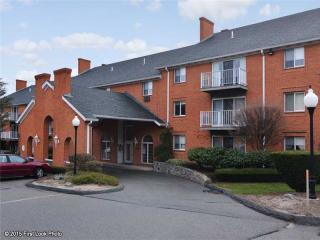 1565 Douglas Ave, Providence RI  02904-3867 exterior