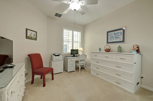 702 Southstar Dr, Fort Pierce FL 34949-9120 exterior