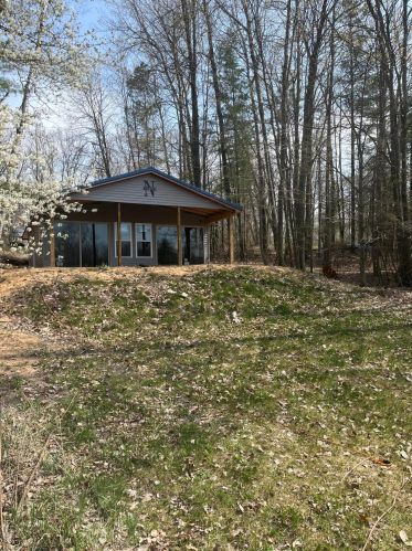 5359 Tilmann Ln, Lake Isabella, MI 48893-8202
