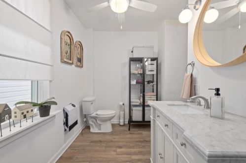 328 Orchard Pl, Pittsburgh PA  15210-1619 exterior