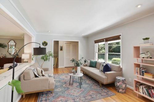 1861 Crestline Dr, Atlanta GA  30345-3871 exterior