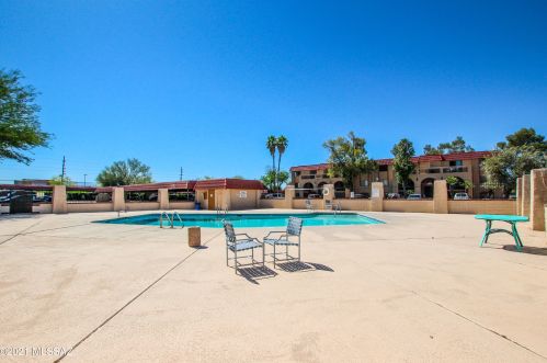 6351 Barcelona Ct, Tucson AZ  85704-5481 exterior