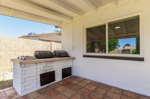 1326 Ivanhoe St, Chandler AZ  85225-5319 exterior